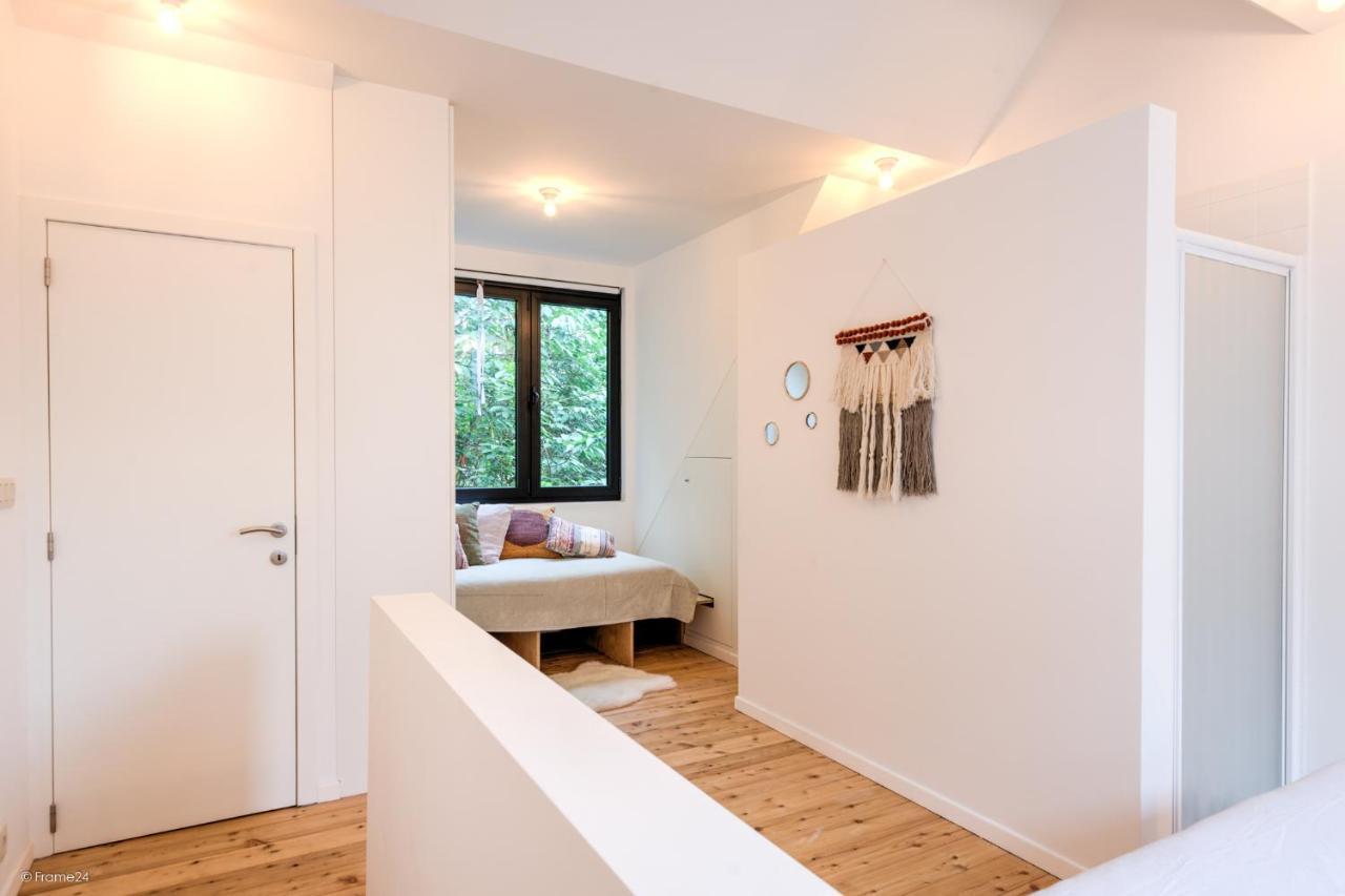 Stylishly Furnished Private Home In A Vibrant Area Antwerp Exterior photo